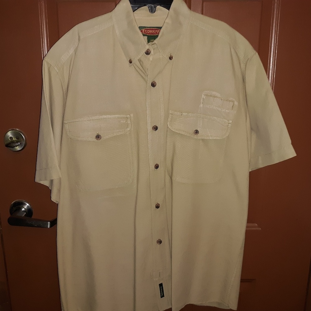 Medium Short Shelve Mens Shirt.